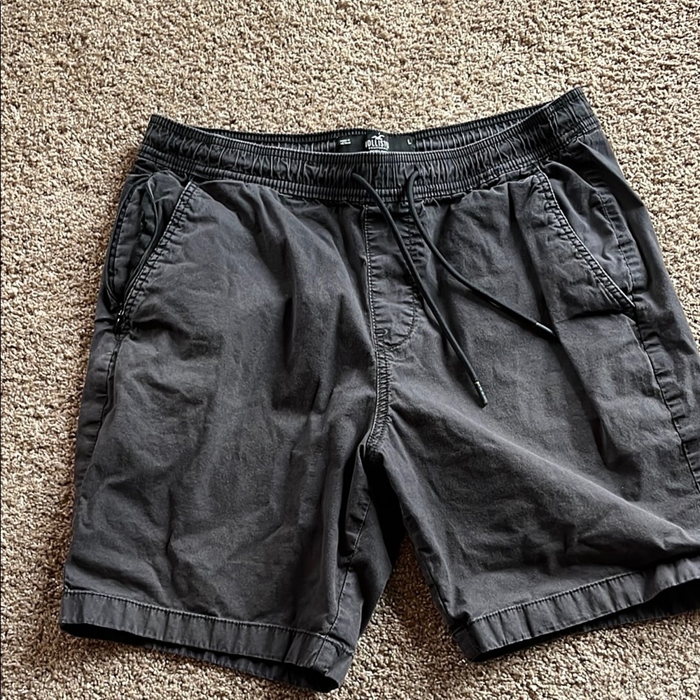 Hollister Black Cargo Shorts Relaxed Fit